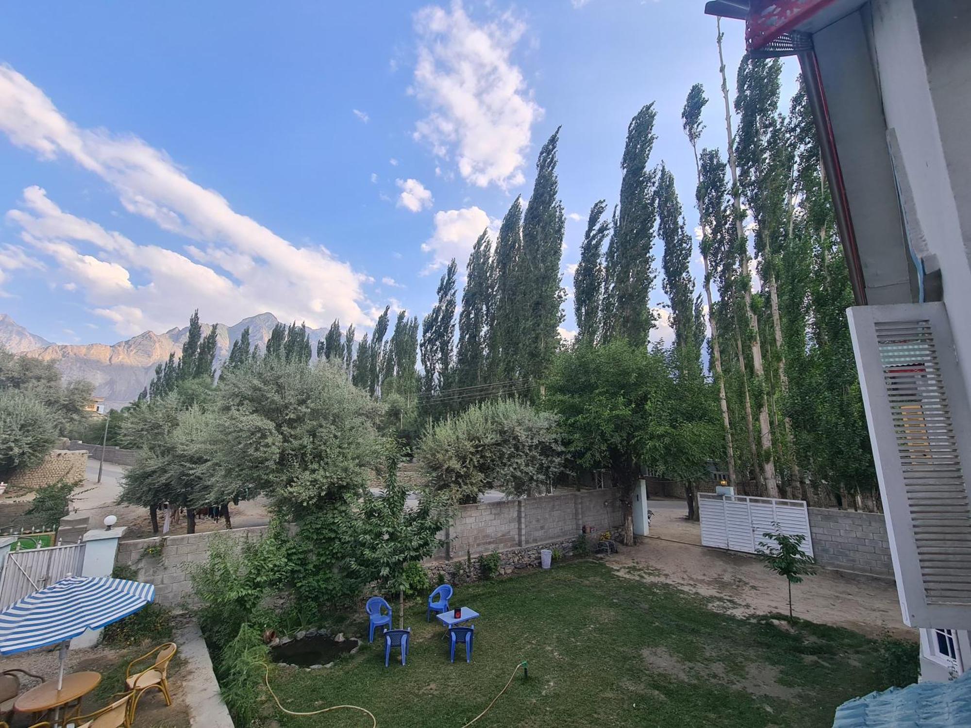 Rus Olive Lodge Skardu Szoba fotó